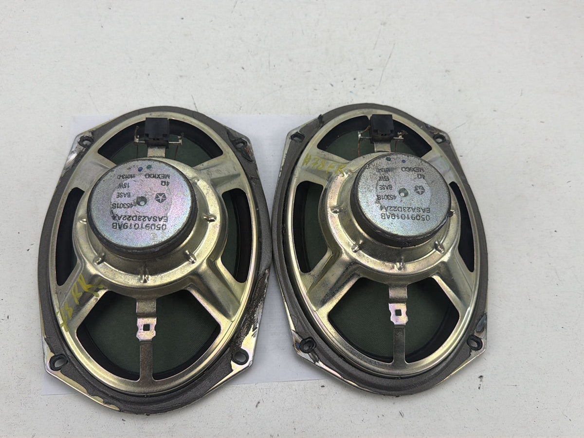 2013-2018 Ram 1500 Front Door Audio Speakers 6x9 Pair Set 05091019AB OEM