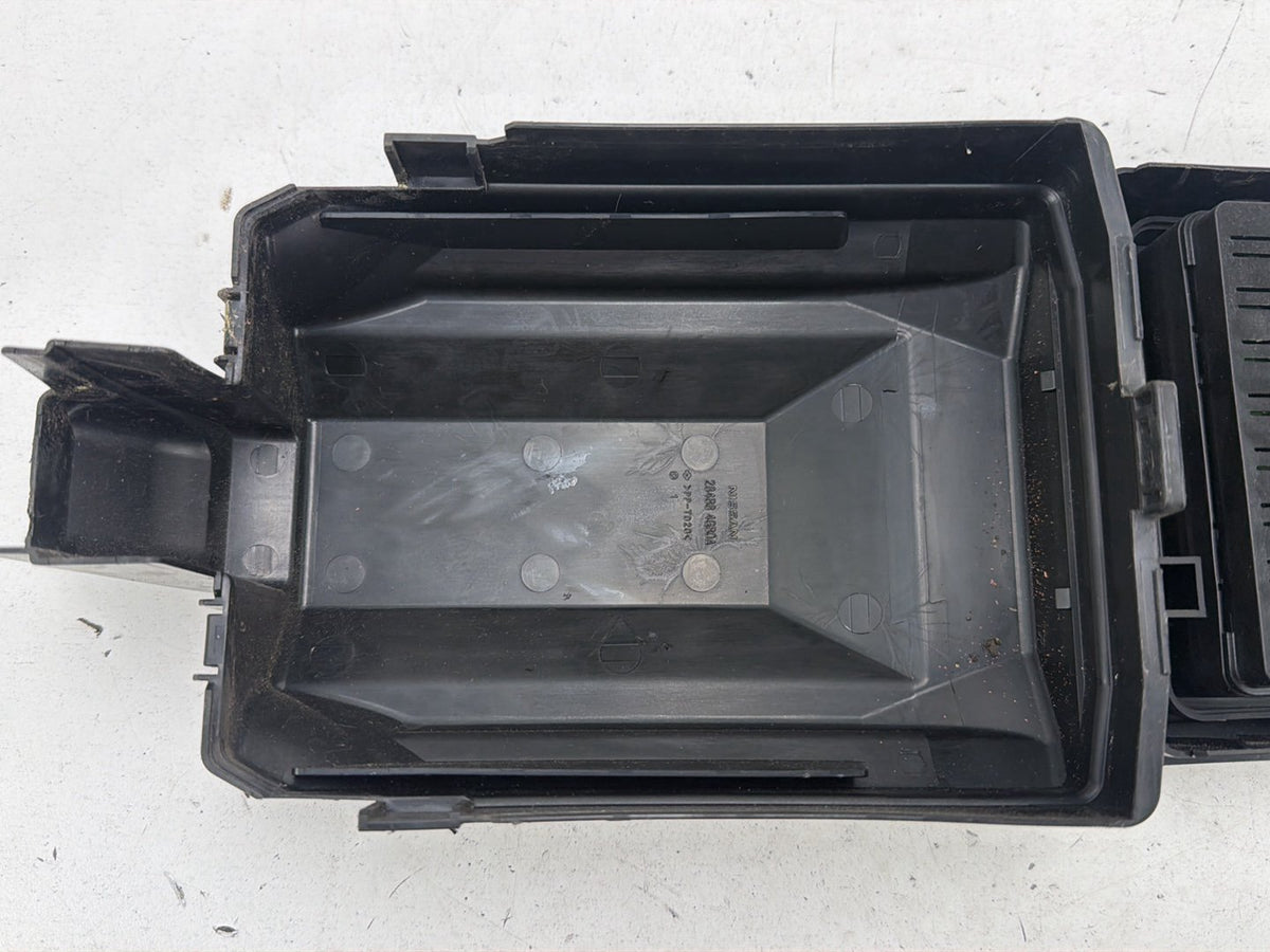 2014-2020 Infiniti Q50 V37 - Engine Fuse Relay Junction Box 284B8-4GB0A OEM