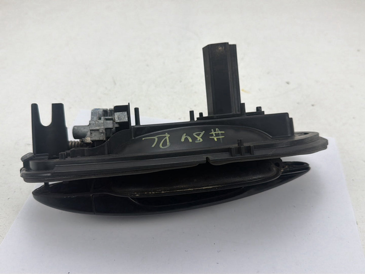 2008-2010 BMW 528i E60 Rear Left Driver Side Exterior Door Handle 7199555 OEM
