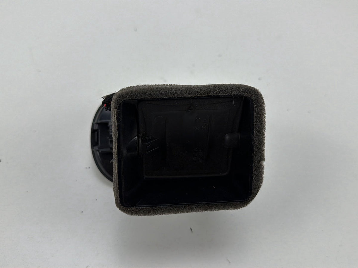 2003-2006 Porsche Cayenne Front Left Driver Side Dash Air Vent 7L5819703A OEM