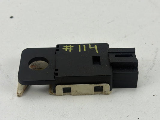 2007-2014 GMC DENALI GMT900 Brake Light Switch Stop Lamp OEM