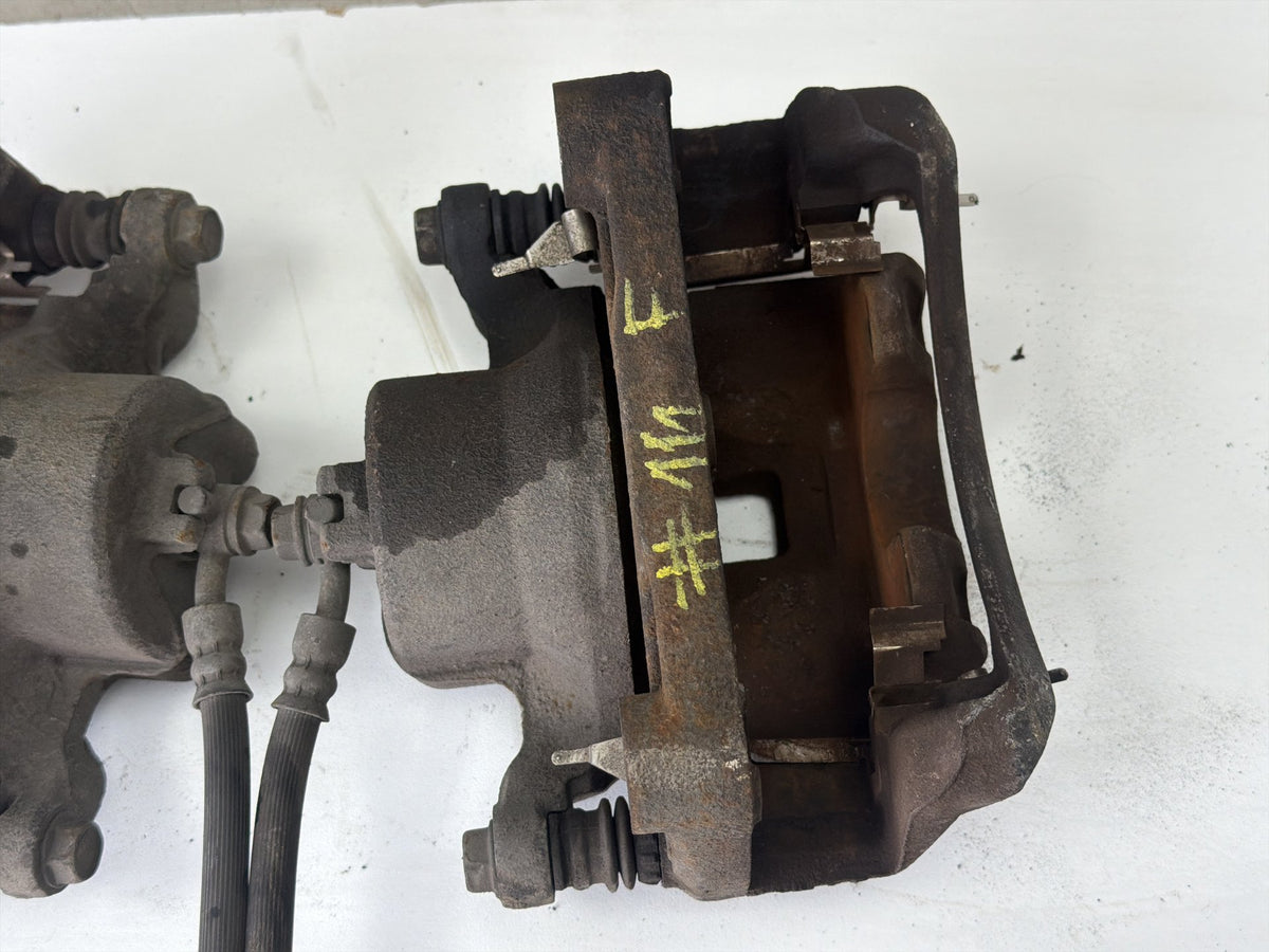 2013-2019 Nissan Sentra Front Left/Right Disc Brake Caliper Set Pair OEM