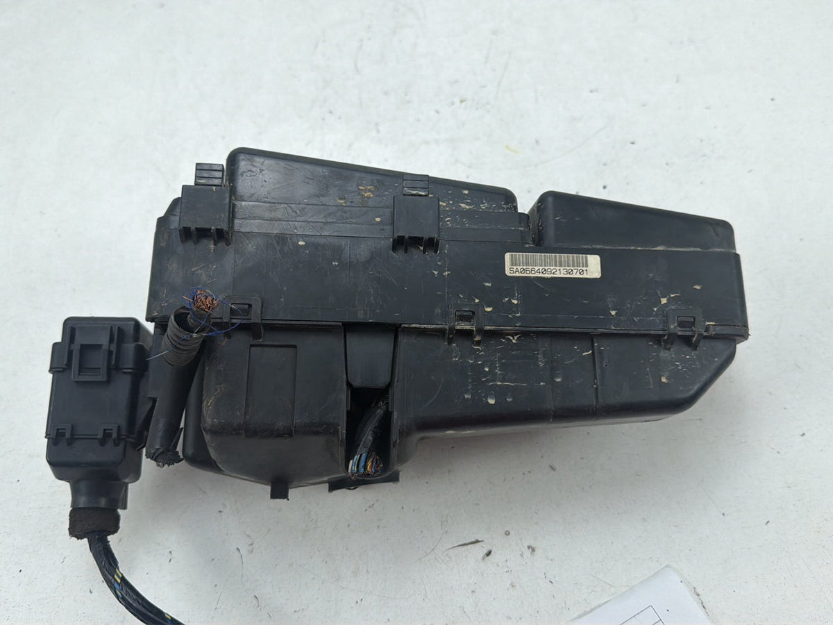 2004-2006 Acura TL Engine Compartment Fuse Box Relay Module Block OEM