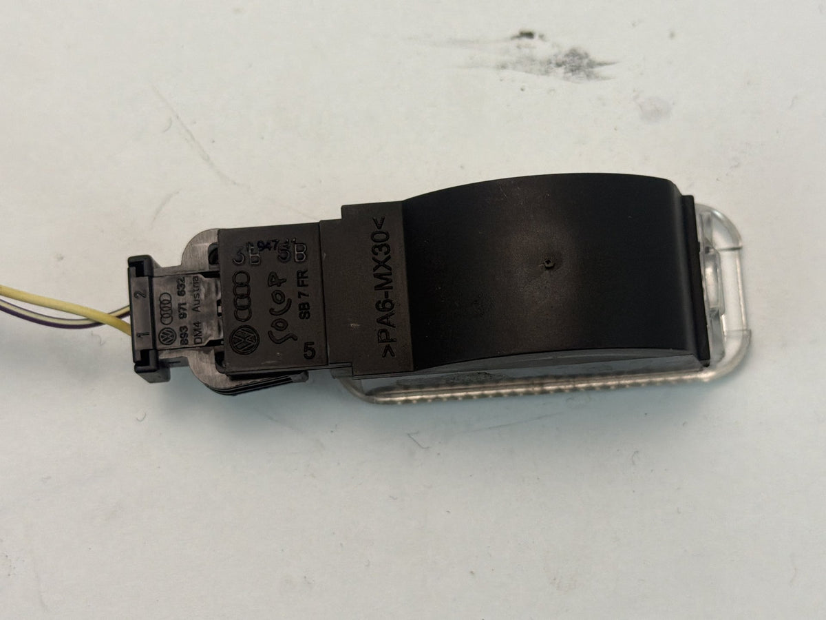 2015-2019 Audi A3 Right Interior Courtesy Light 893971632 OEM