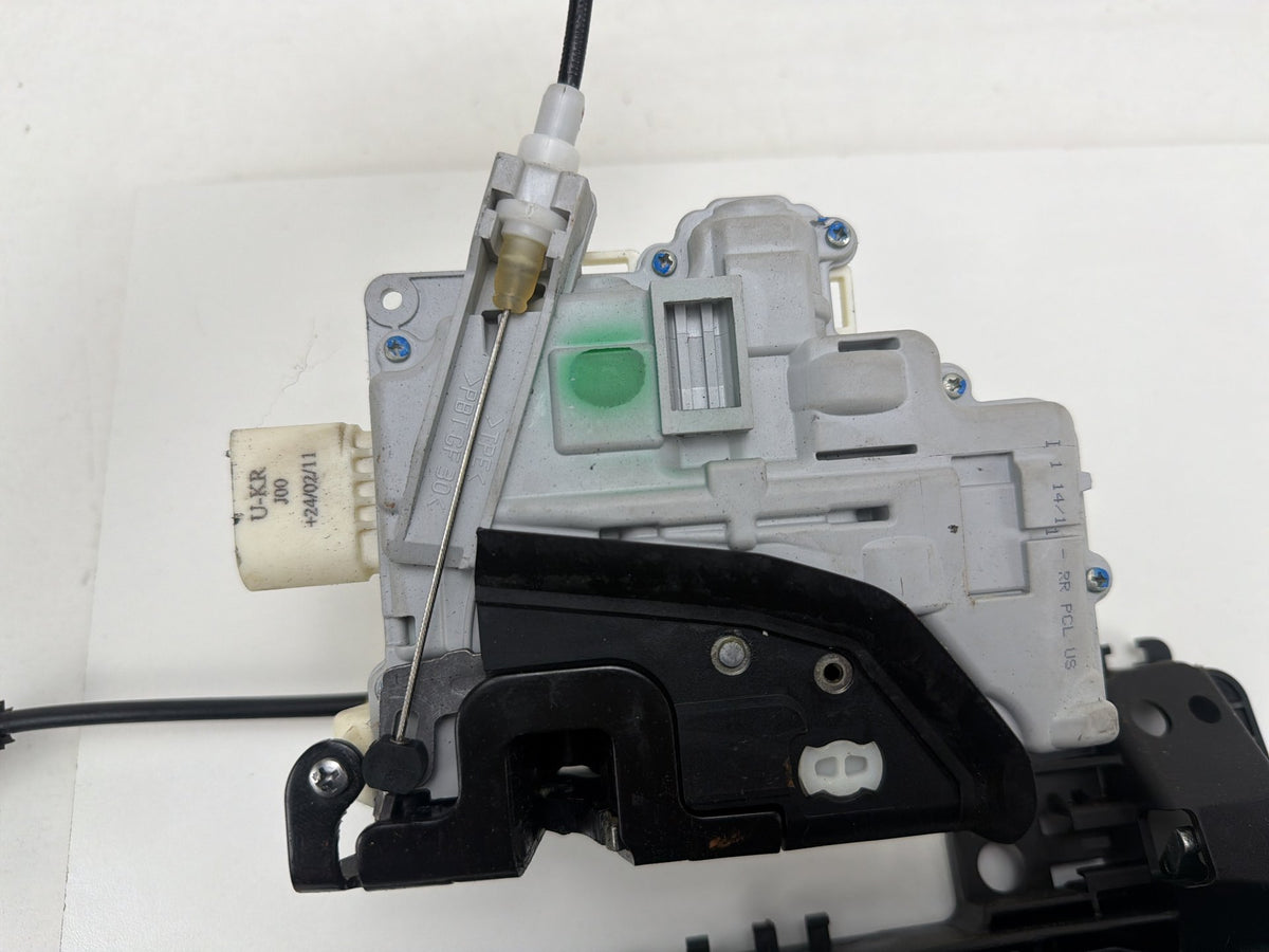 2012-2017 Audi A6 Rear Right Exterior Door Handle w/ Latch Lock Actuator OEM