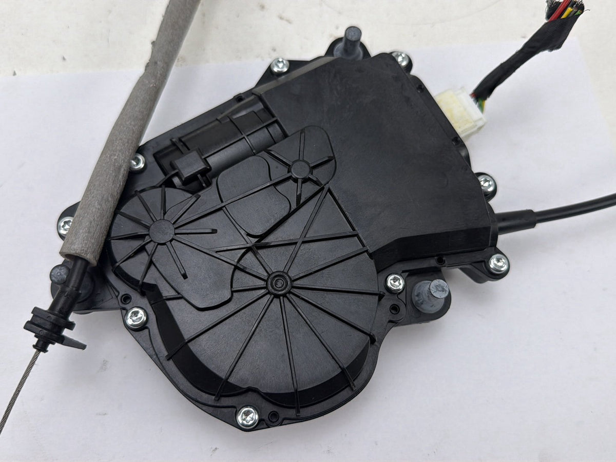 2011-2016 BMW 528i 535i Rear Trunk Tailgate Electric Lock Latch Actuator OEM