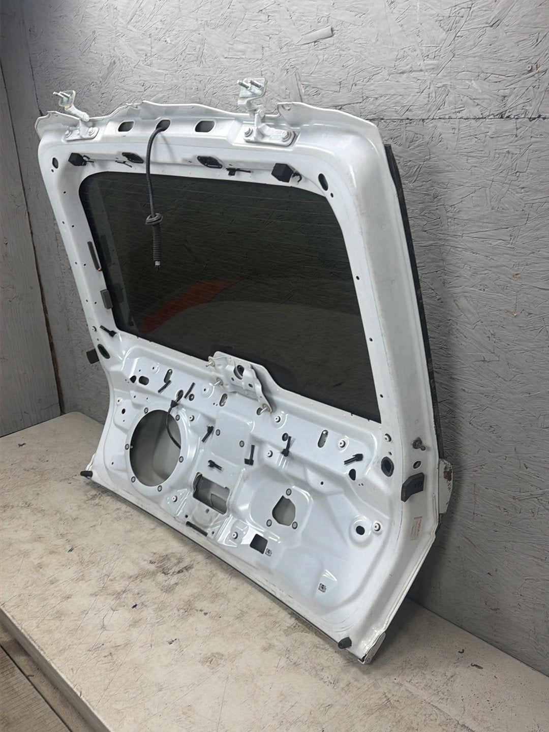 2010-2013 Land Range Rover Sport L320 Rear Upper Tailgate Hatch Trunk Lid OEM