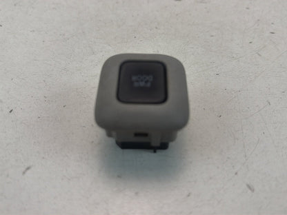 2015-2020 Toyota Sienna L30 - Rear Power Sliding Door Switch Button 15A515 OEM