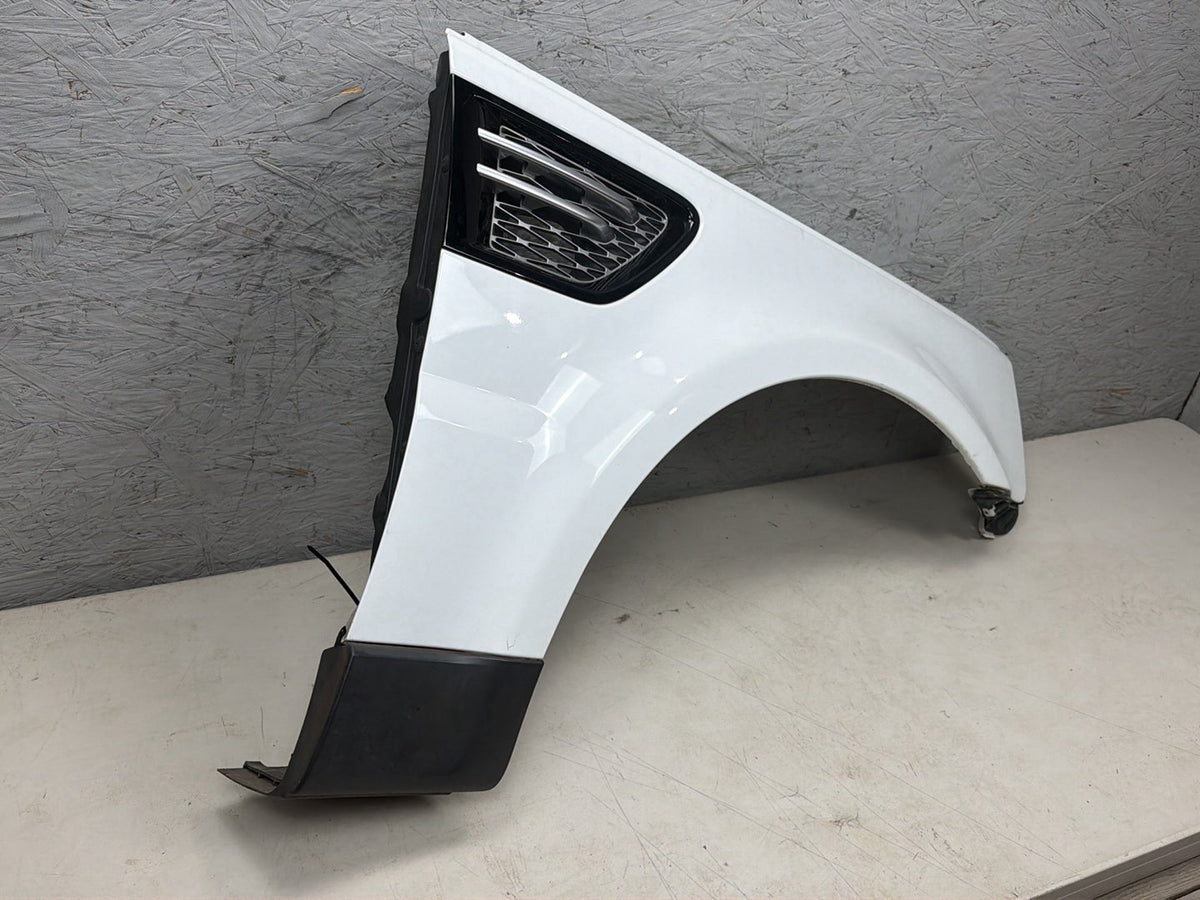 2010-2013 Land Rover Range Rover Sport Right Passenger Side Fender Cover OEM