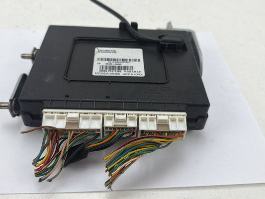 2015-2018 Kia Sedona Body Control Module BCM Receiver Unit 95400-A9530 OEM