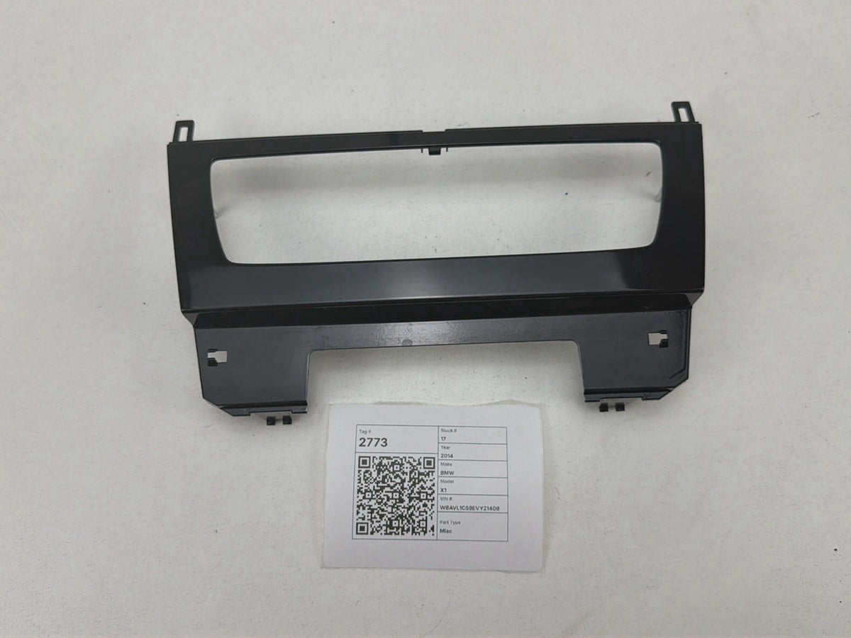 2013-2015 BMW X1 E84-Dash Front Center Radio Stereo Player Trim Cover 9257642 OEM