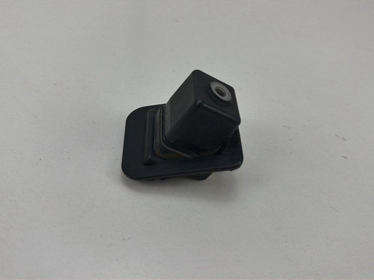 2007-2013 Mercedes-Benz S-Class 550 W221 Rear Camera OEM