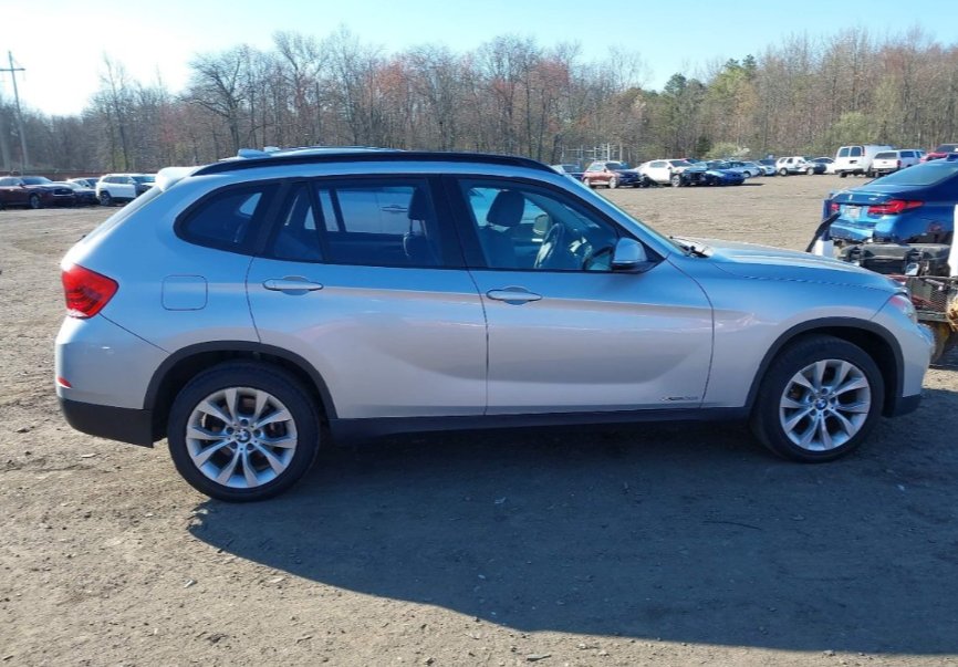 2014 BMW X1 E84 SUV Right Front Door OEM