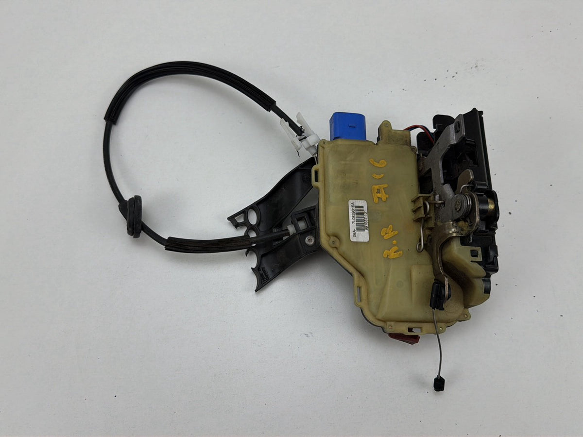 2003-2006 Porsche Cayenne Right Rear Door Lock Actuator 7L0839016A OEM