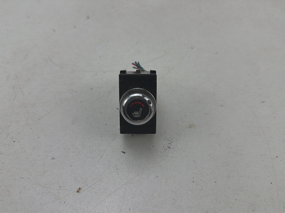 2009-2013 Infiniti G37 Front Right Passenger Side Heated Seat Control Switch OEM