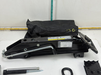 2009-2017 Audi Q5 Emergency Spare Tire Jack Tool Kit Set w/ Bag 8R0011031K OEM