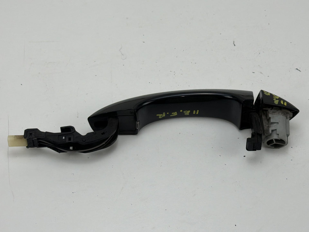 2012-2018 Audi A7 Front Right Passenger Side Exterior Door Handle 4H0837206 OEM