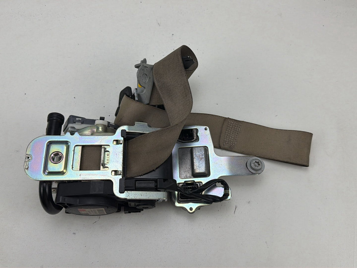 2010-2013 Mercedes-Benz E-Class-Front Left Seat Belt Retractor 610035800D OEM