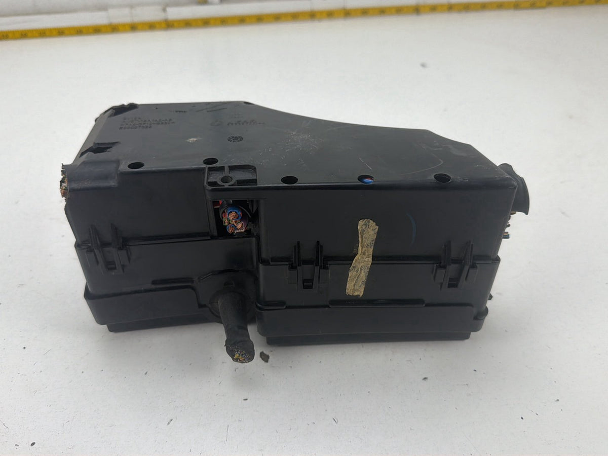 2013-2019 Ford Escape Engine Fuse Box Relay Module GJ7T-14A076-BA OEM
