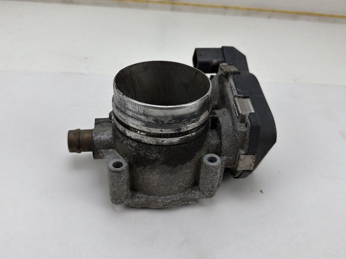 2014 BMW X1 E84 SUV Throttle Body 7588625-04 OEM
