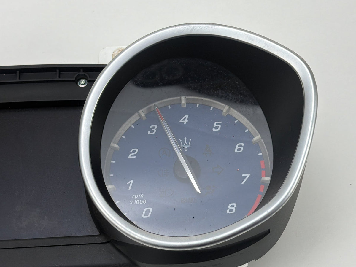 2014-2017 Maserati Ghibli Speedometer Instrument Gauge Cluster 670030640 OEM