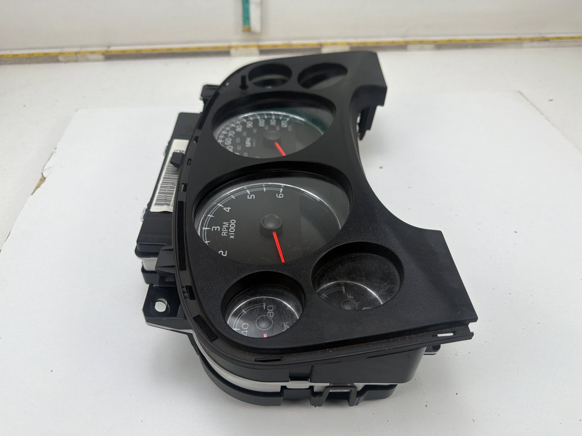 2007-2014 GMC Yukon Speedometer Instrument Cluster 25804699 OEM