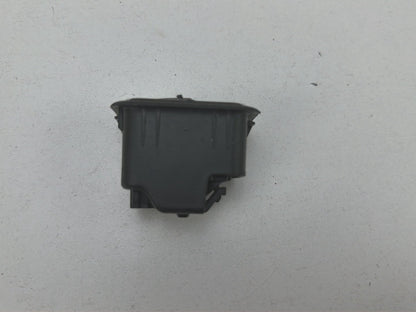 2010-2016 Mercedes-Benz E-Class Trunk Lid Tailgate Open Release Switch OEM