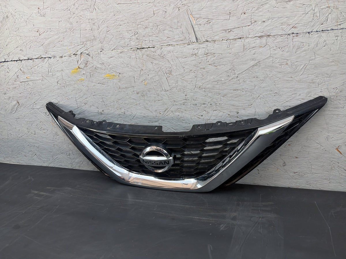 2016-2019 Nissan Sentra Front Bumper Upper Grille OEM