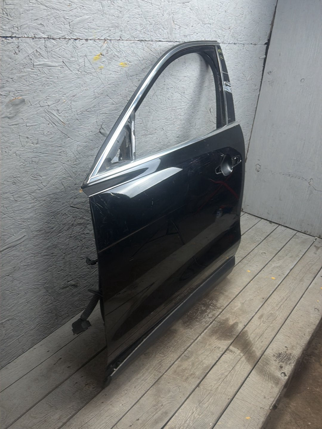 2017-2024 Jaguar F-Pace Front Left Driver Side Outer Exterior Door Shell OEM