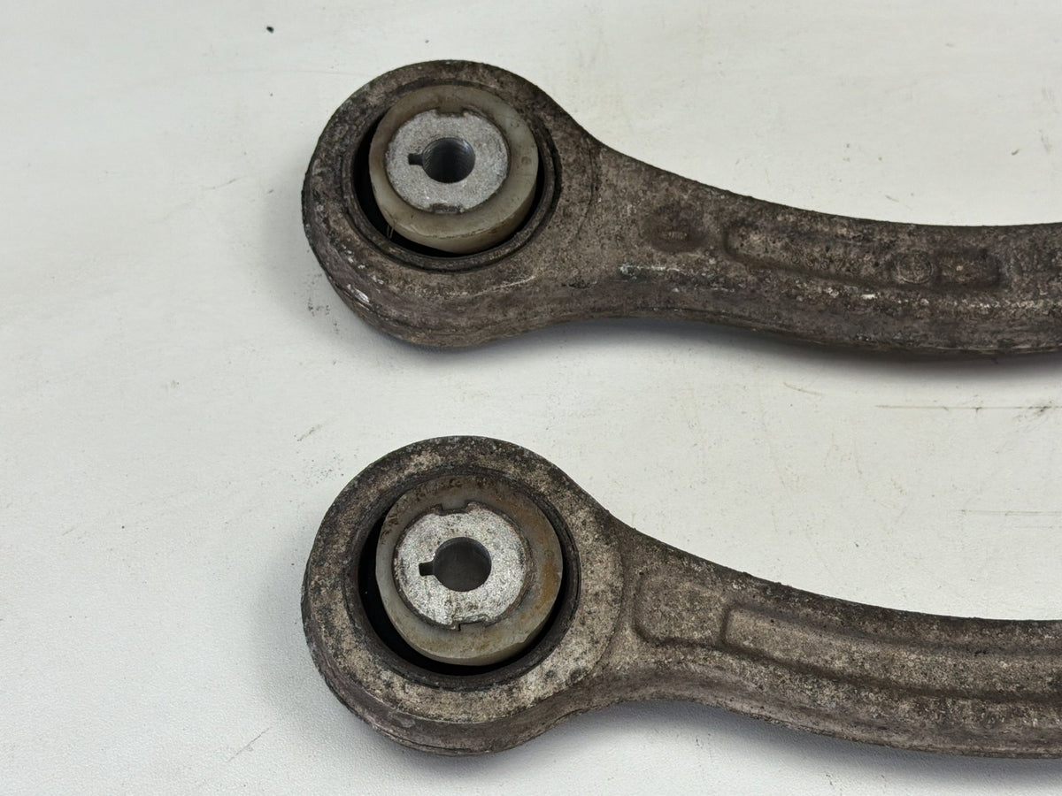 2014-2017 Maserati Ghibli Rear Upper Suspension Control Arm Link Pair 69573 OEM
