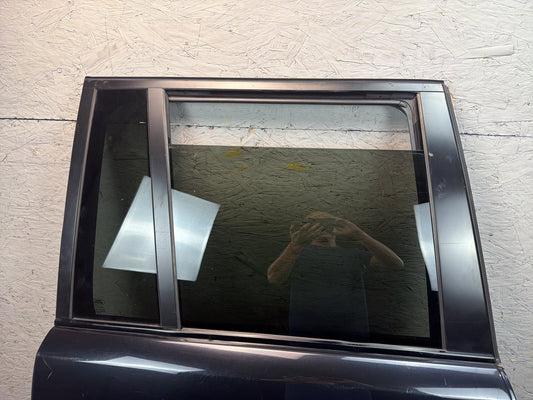 2006-2012 Land Rover Range Rover Rear Right Side Door Shell w/Glass OEM