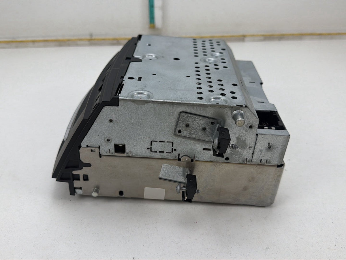 2007-2013 Mercedes-Benz S-Class W221 550 DVD Changer PN: A2218702486 OEM