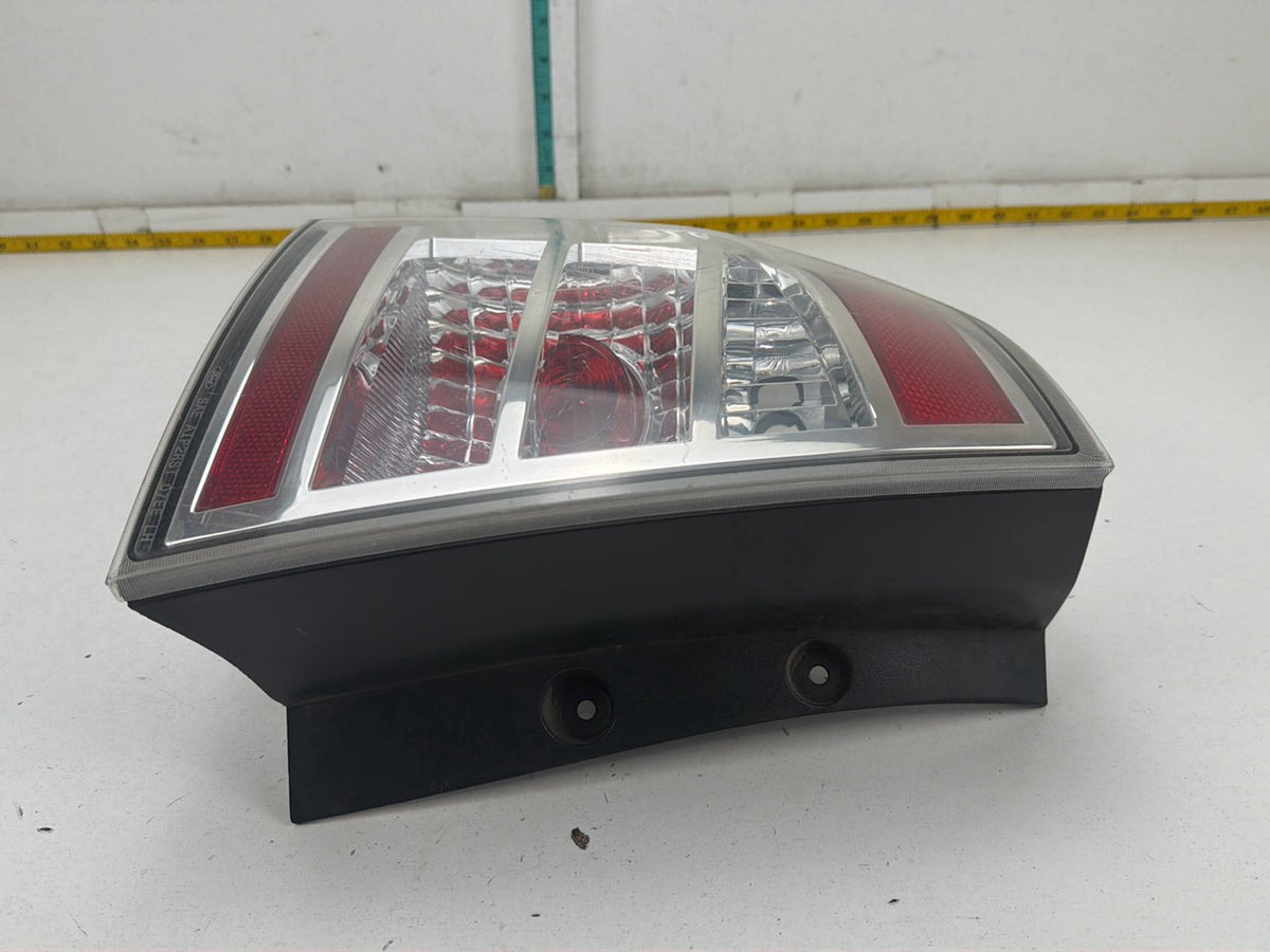 2007-2010 Ford Edge Left Driver Side Tail Light Brake Lamp 7T43-13B505-A OEM
