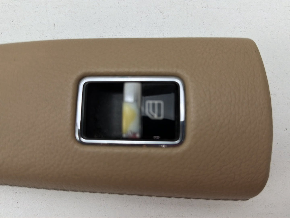 2007-2013 Mercedes-Benz S-Class 550 W221 Right Front Window Switch OEM