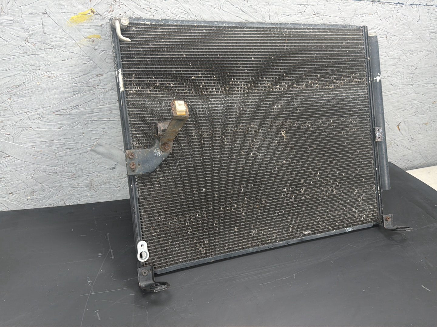 2003-2009 Toyota 4Runner Front Air Conditioning A/C Condenser OEM