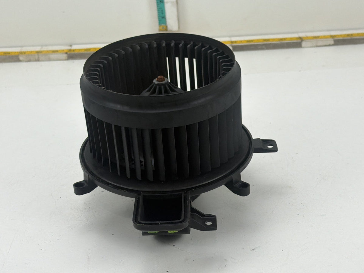 2011-2014 Dodge Charger HVAC Heater Blower Motor Assembly AY272700-5432 OEM