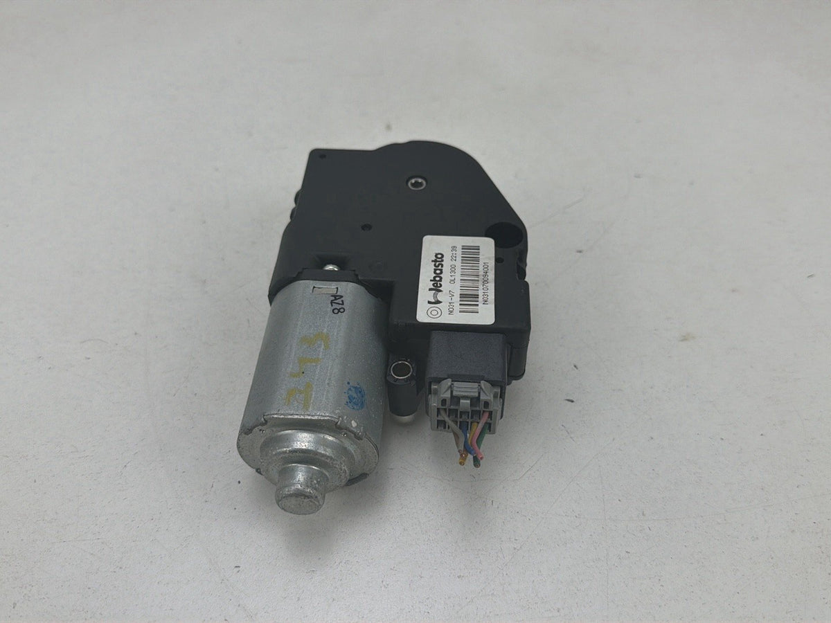 2009-2013 Infiniti G37 Sun Roof Motor N031070094001 OEM