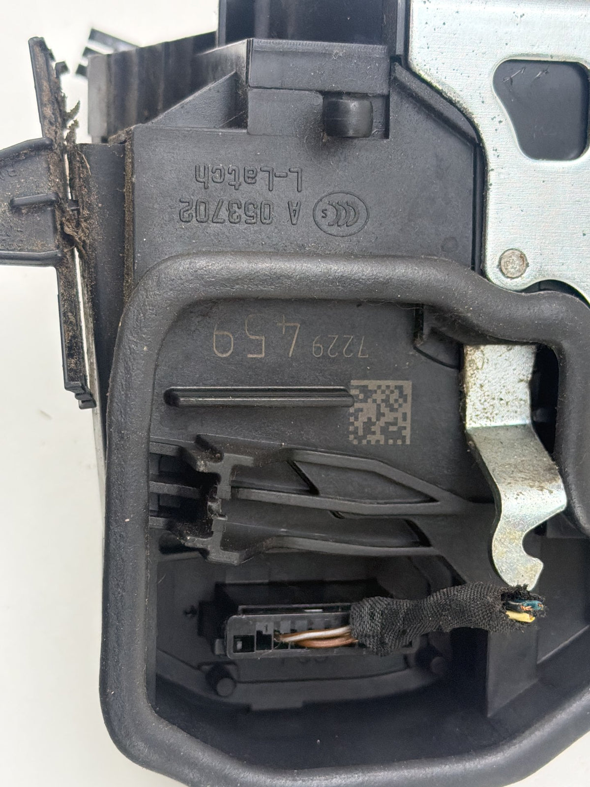 2009-2013 BMW 335i xDrive Rear Left Door Lock Latch Actuator Handle Bracket OEM