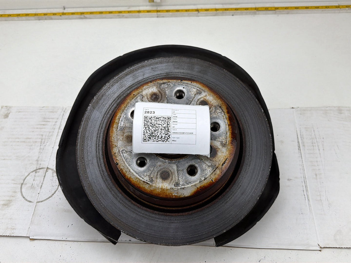 2012-2015 BMW X1 AWD Rear Left Spindle Knuckle W/ Hub 6788049 OEM