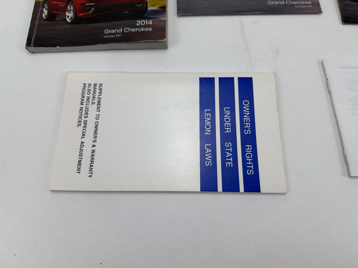 2014 Jeep Grand Cherokee Owners Manual Set User Guide Case OEM