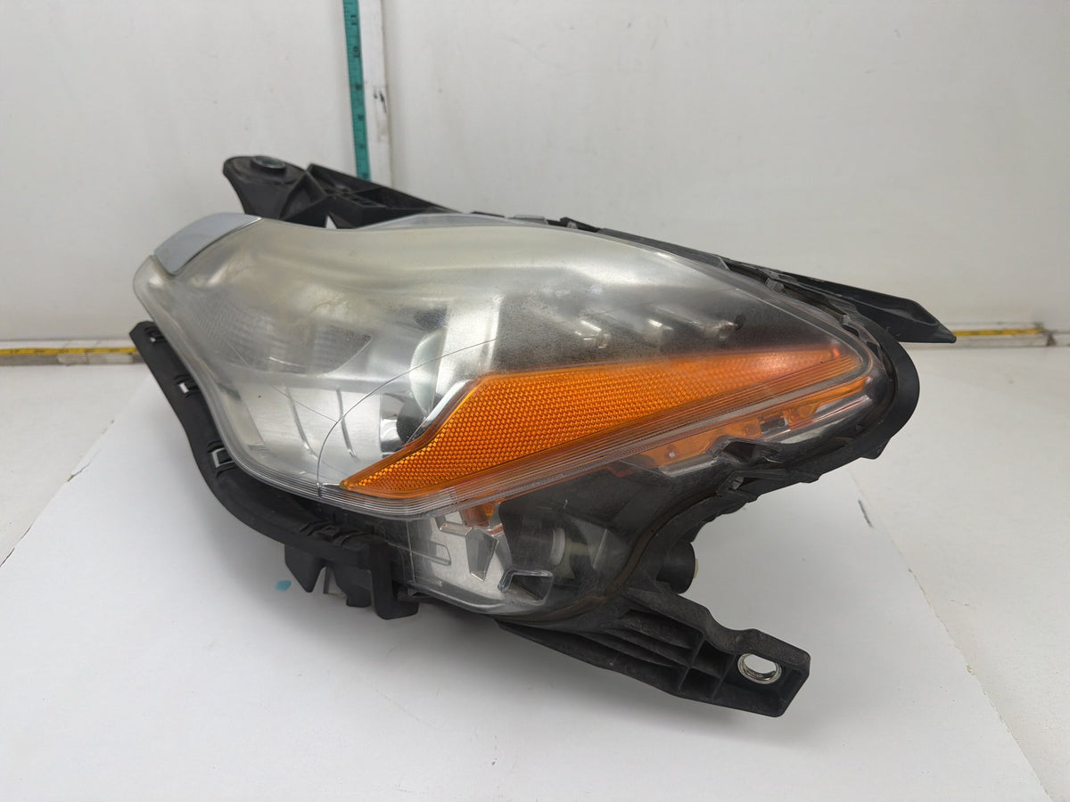 2014-2017 Maserati Quattroporte Front Left Driver Side Headlight 670006569 OEM