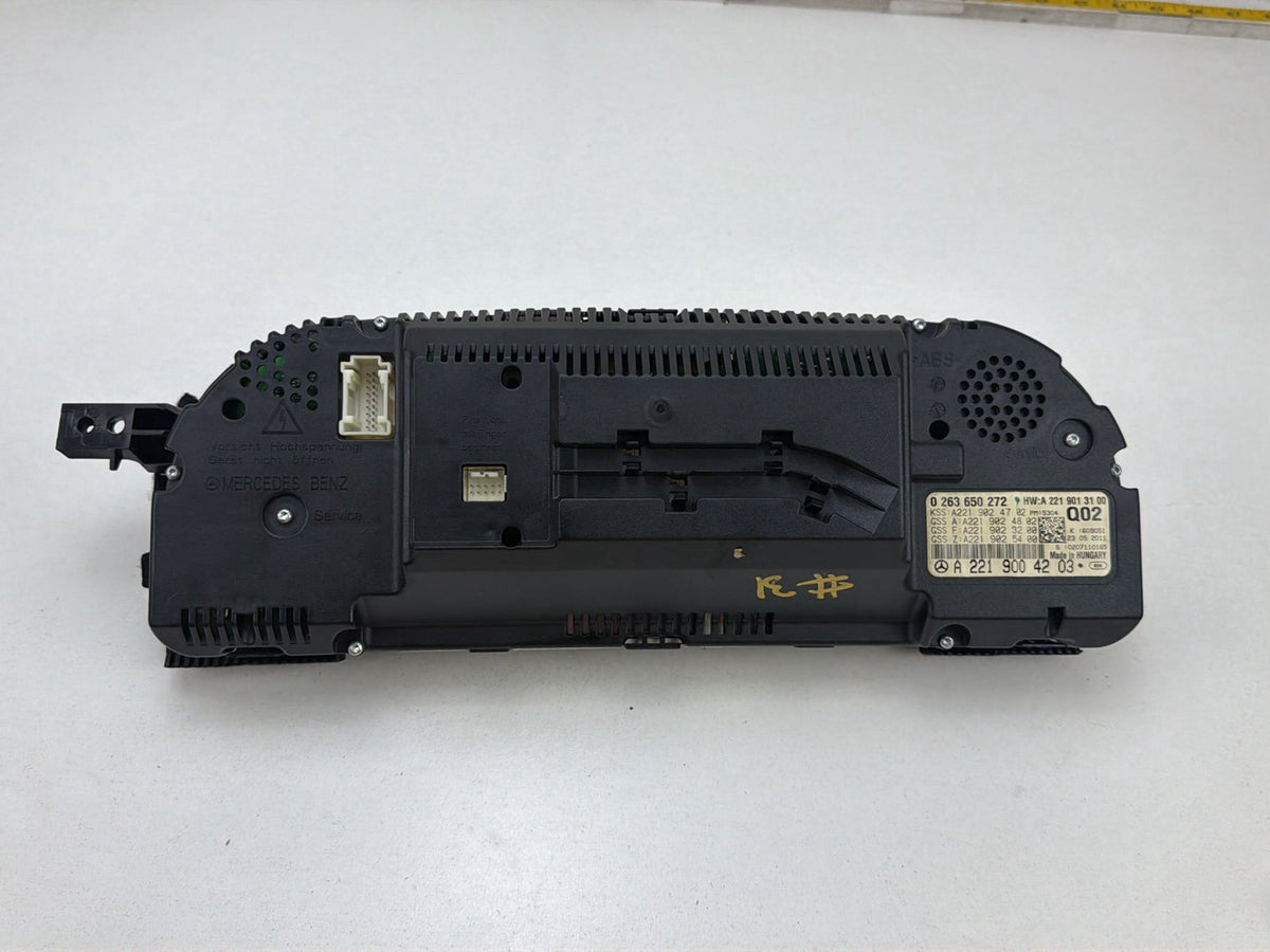 2010-2013 Mercedes-Benz S-Class S550 Speedometer Instrument Cluster 96KMiles OEM