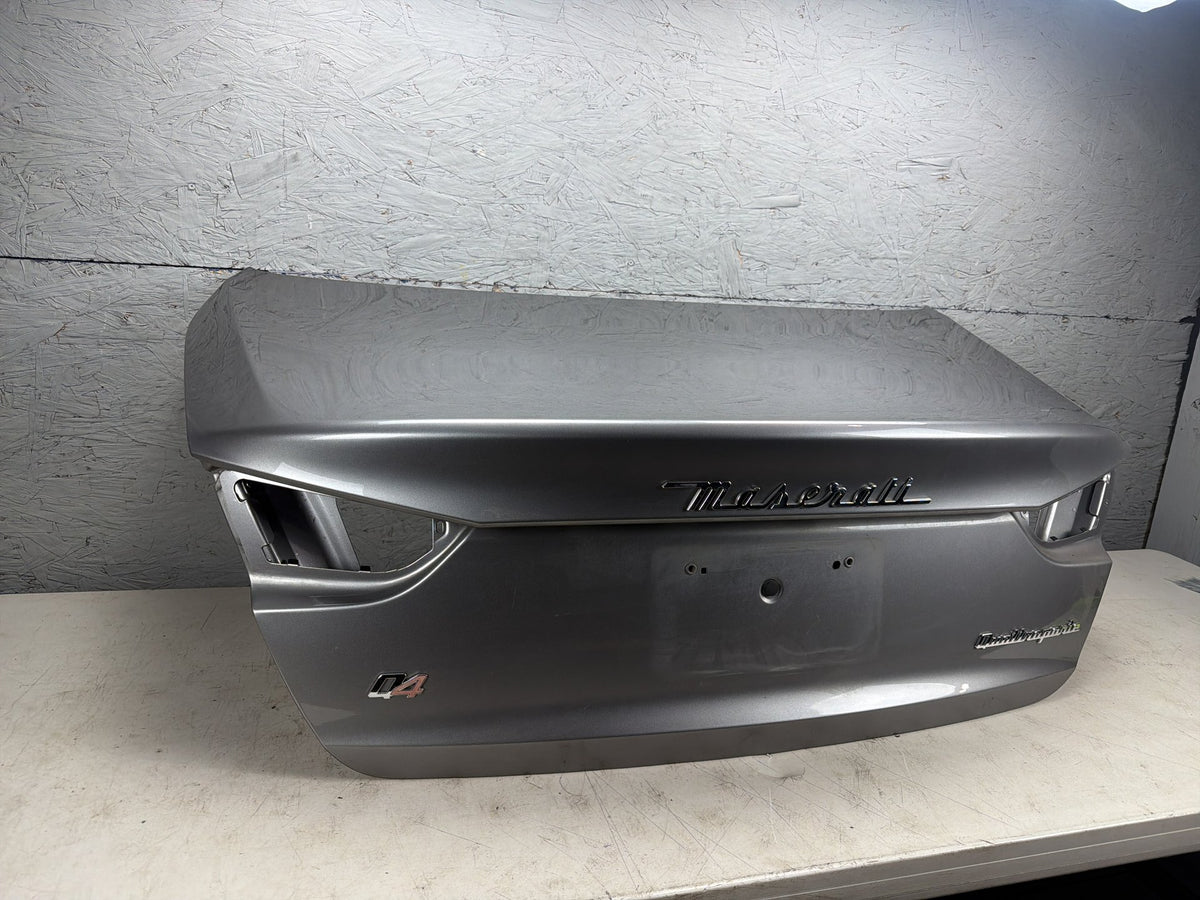 2014-2020 Maserati Quattroporte VI M156 Rear Trunk Lid Deck Lid Assembly OEM