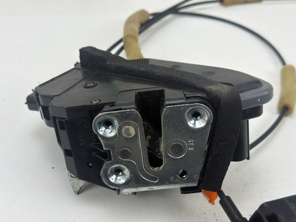 2013-2019 Nissan Sentra Front Right Side Door Lock Actuator W/Handle Bracket OEM