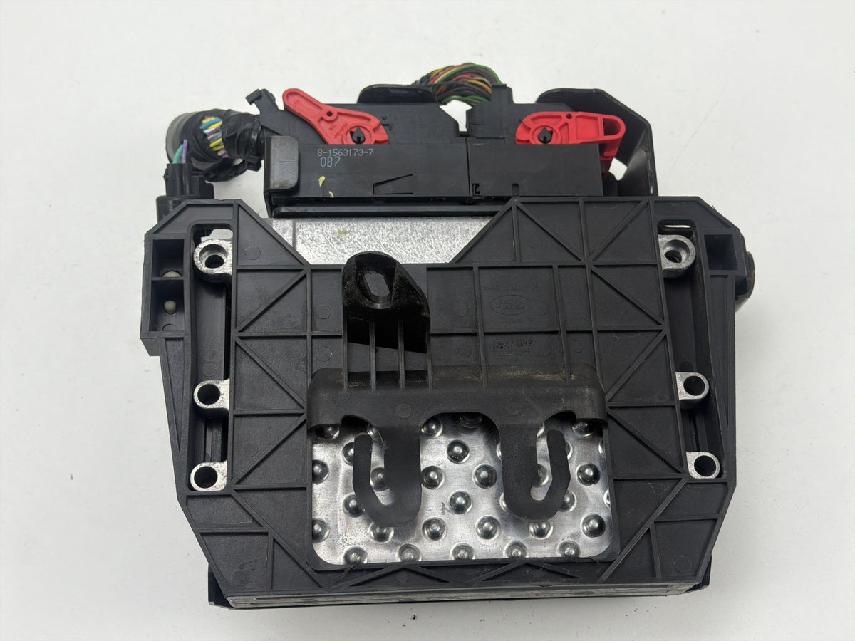 2010-2012 Land Rover Range Rover L322 Engine Control Module Cooling Fan ECU OEM