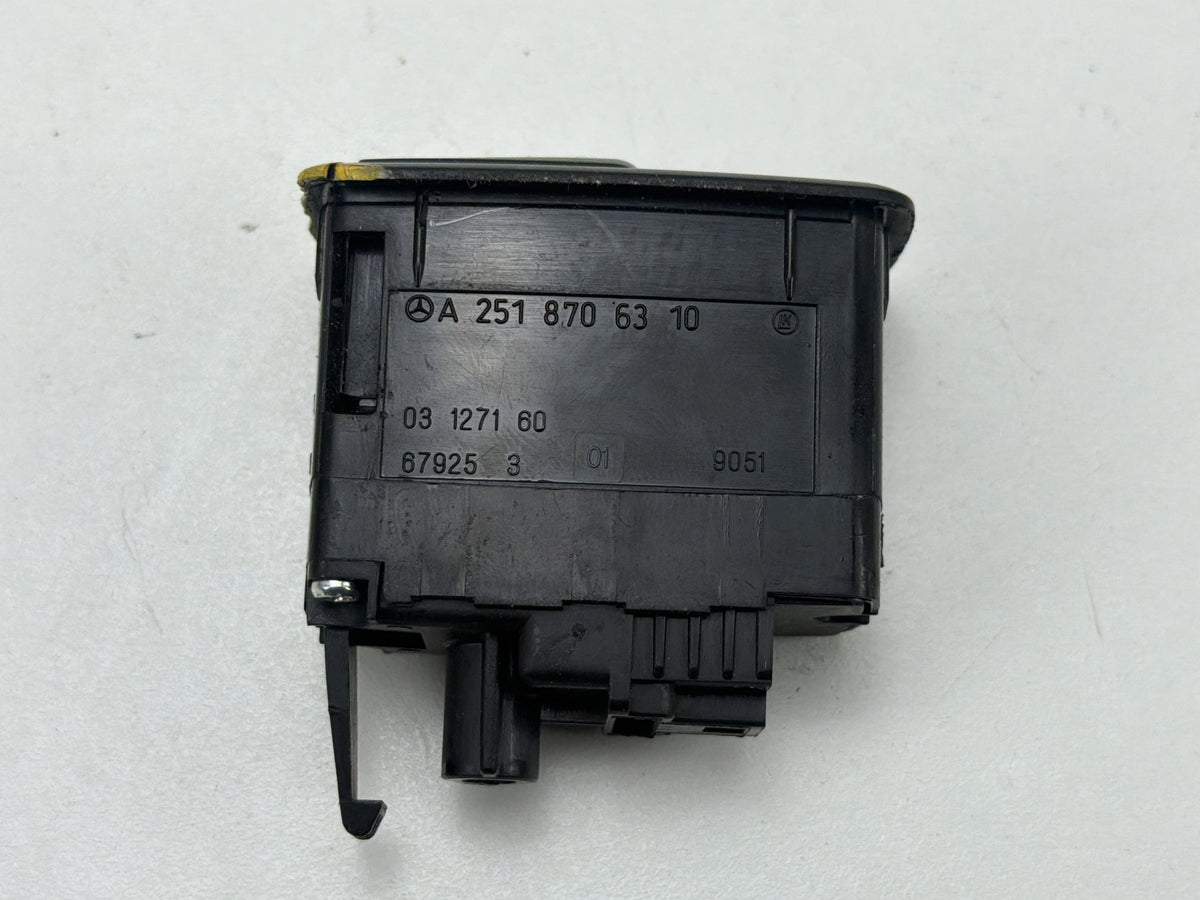 2010-2013 Mercedes-Benz R350 W251 Trunk Release Switch A2518706310 OEM