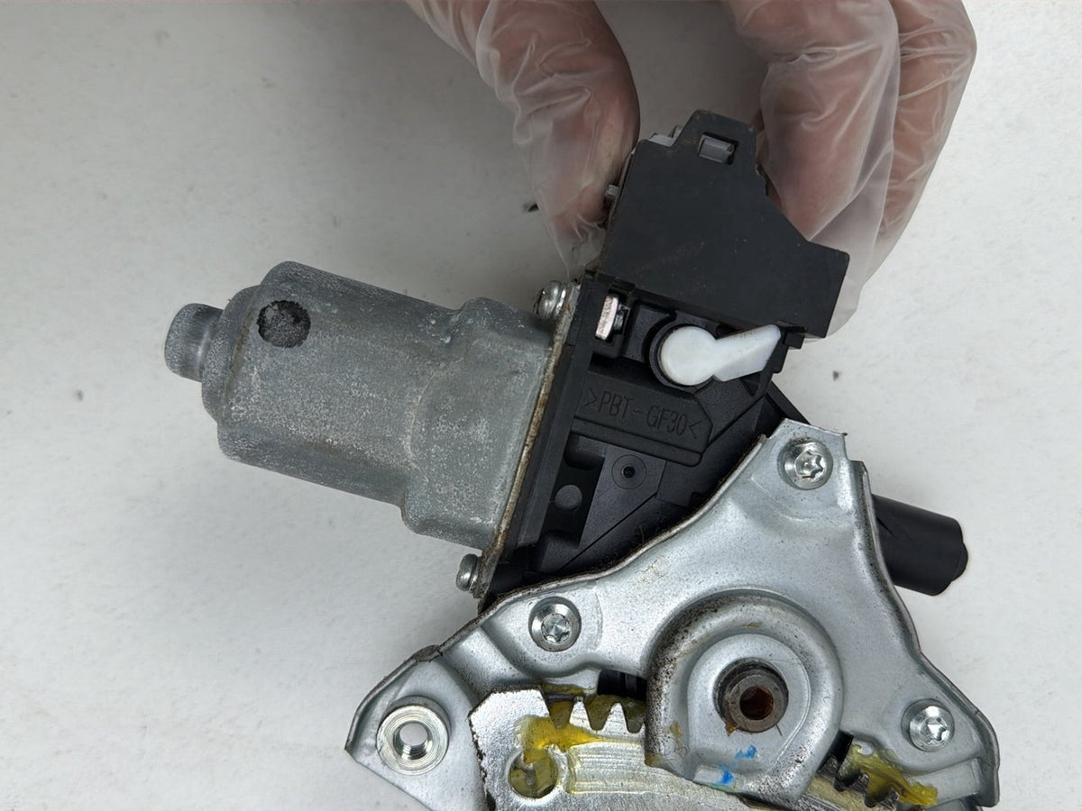 2013-2019 Nissan Sentra Rear Right Passenger Side Window Regulator/Motor OEM