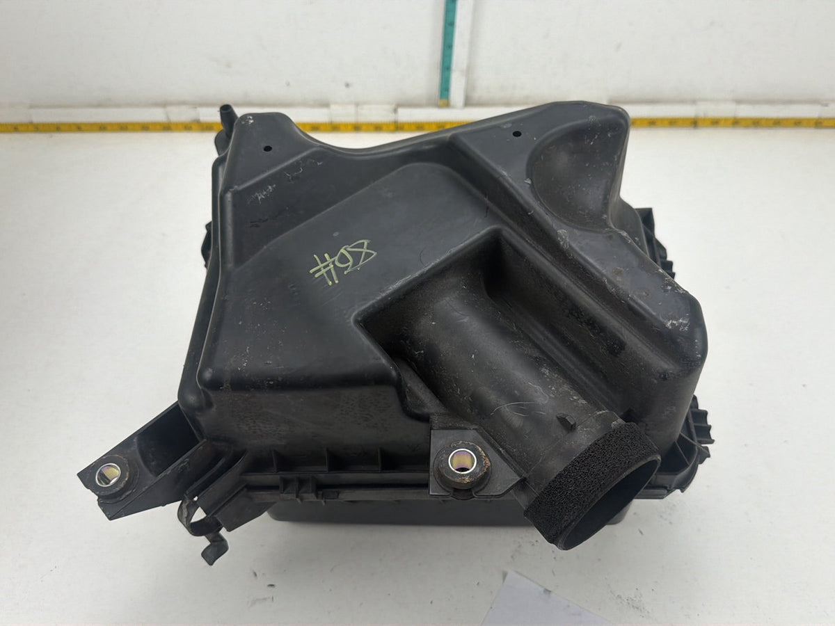 2015-2017 Toyota Camry XV50-Air Cleaner Intake Filter Housing Box 177050V020 OEM