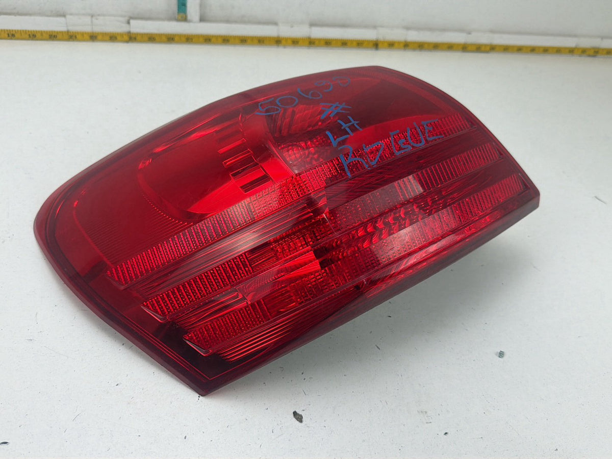 2014-2015 Nissan Rogue Rear Left Driver Side Outer Tail Light Lamp OEM