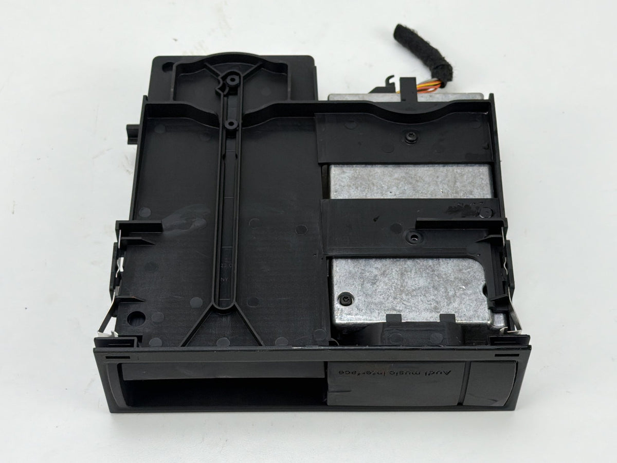 2009-2017 Audi Q5 Multimedia Interface Module AMI Music Media Control Unit OEM